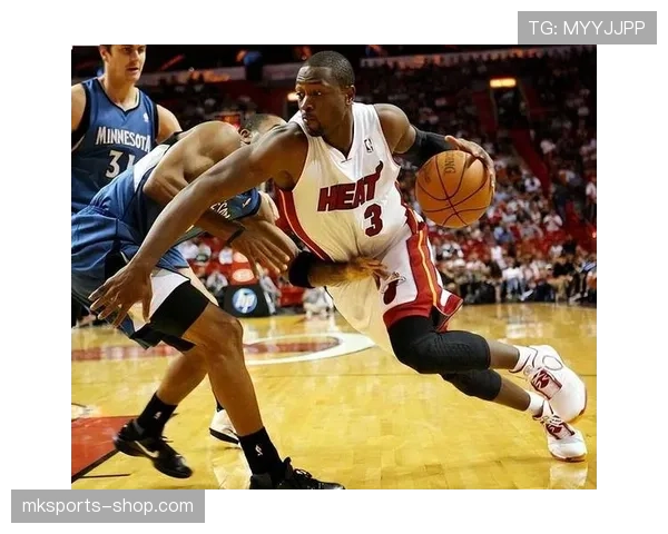 身体冲撞判罚界定：合法肩碰与犯规关键条件